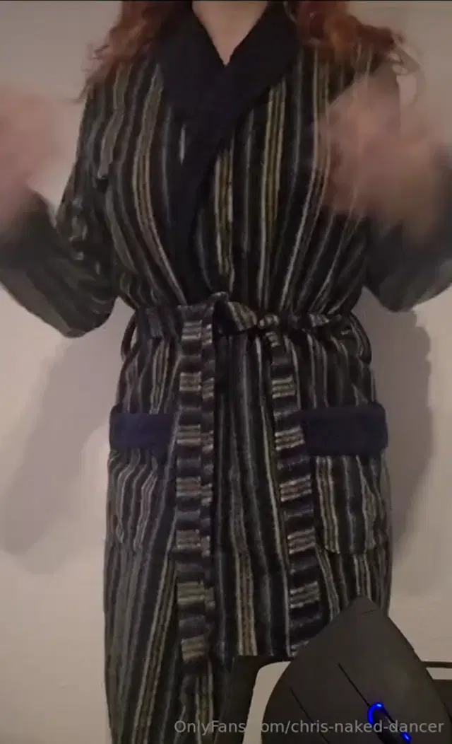 Chris naked dancer aka chris-naked-dancer – 02-24-2026 OnlyFans Video – Sadly, you will also have nonOFfriendly people around, so