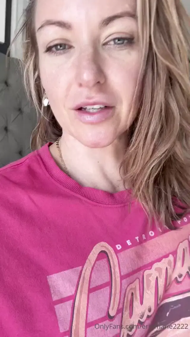 Erin Marie aka erinmarie2222 – 02-11-2026 OnlyFans Video – I was trying to do some work around the house this afternoon and I thought you