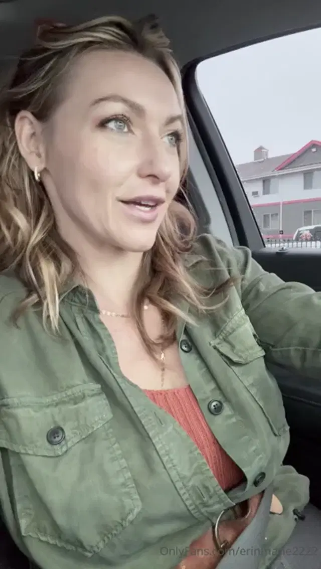 Erin Marie aka erinmarie2222 – 05-20-2026 OnlyFans Video – I’ve been so busy the last several mornings that I haven’t had a chance to record