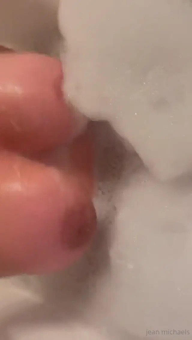 Jean Michaels aka jeanmichaels – 01-07-2026 OnlyFans Video – Epsom salt