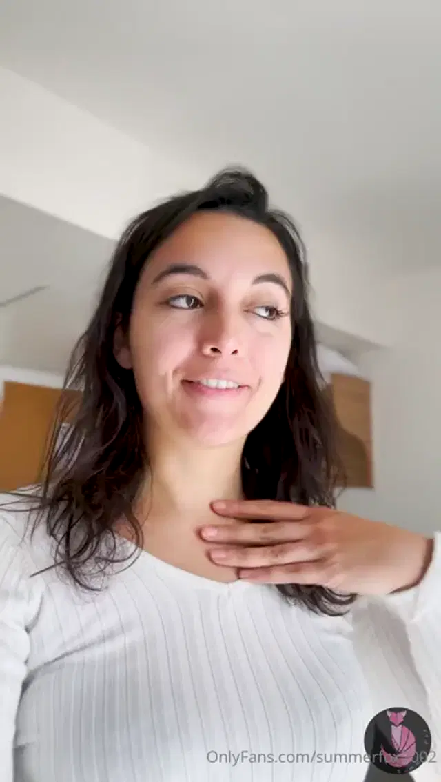 Summer Fox aka summerfox2002 – 02-15-2026 OnlyFans Video – I love pillowhumping! Watch me test this one out and cum hard xox