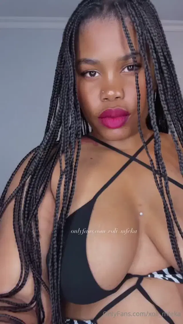 Xoli M aka xoli_mfeka – 10-13-2024 OnlyFans Video – Happy Sunday love