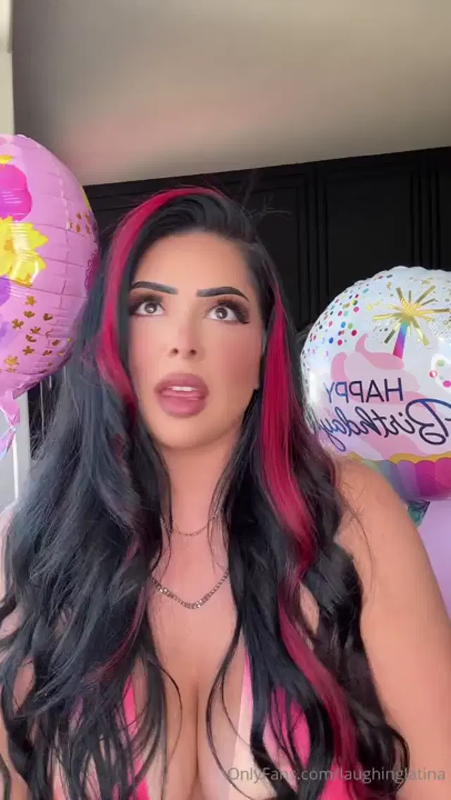 Jasmine Mendez aka laughinglatina – 07-23-2025 OnlyFans Video – Did you send your Goddess a Birthday gift already_2