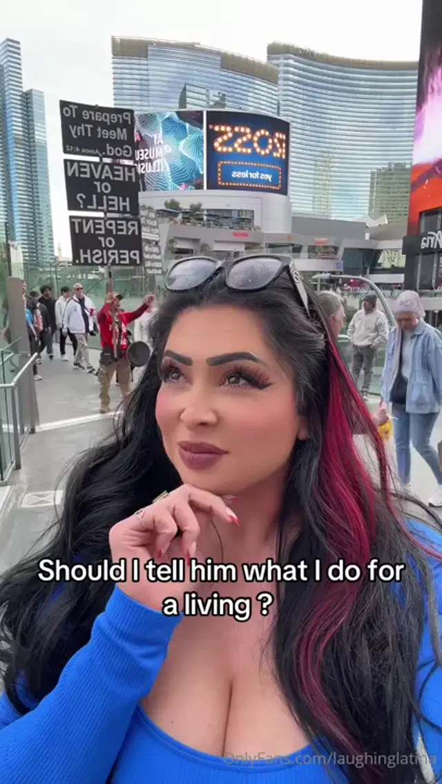 Jasmine Mendez aka laughinglatina – 03-11-2025 OnlyFans Video – Should I