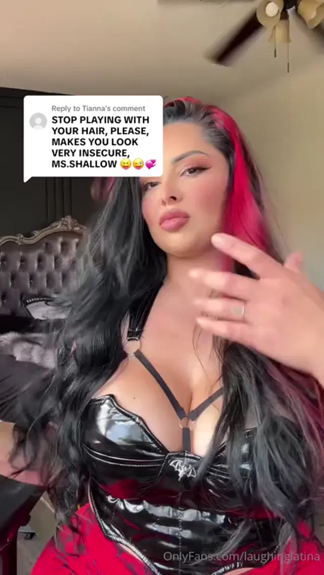 Jasmine Mendez aka laughinglatina – 06-03-2025 OnlyFans Video – Insecure A Goddess like me is never insecure