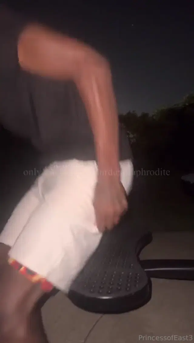 The Garden Of Aphrodite aka thegardenofaphrodite – 09-27-2025 OnlyFans Video – its funny how mfs wasnt going back then but begging me to come see em