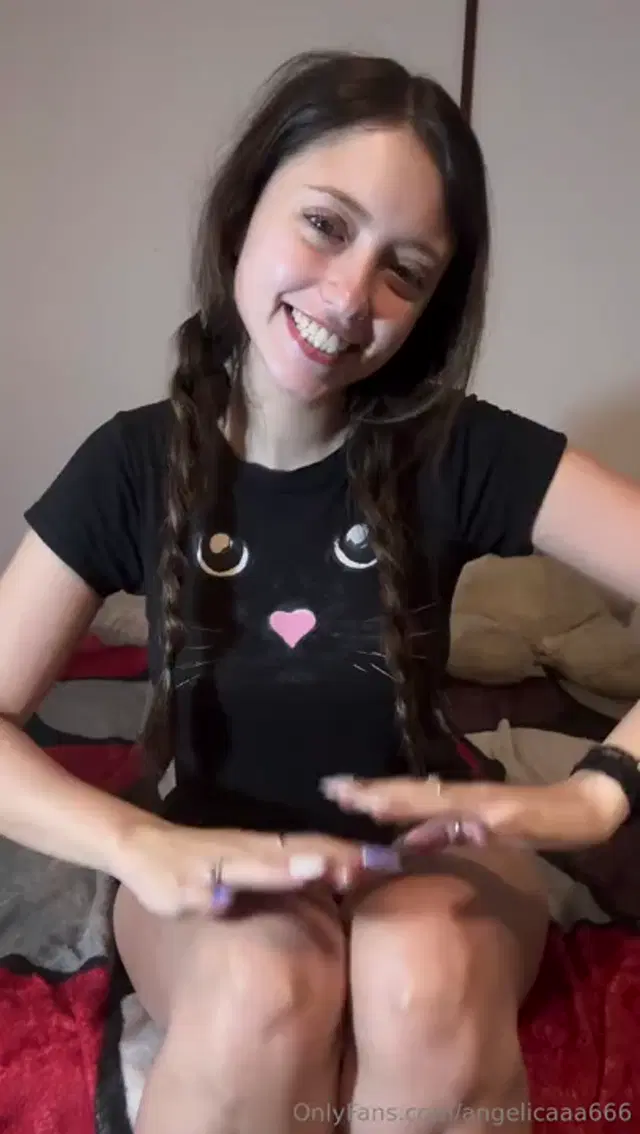 Angelica666 aka angelicaaa666 – 02-13-2026 OnlyFans Video – Nuevo video subido Estaba por irme a dormir pero me calent