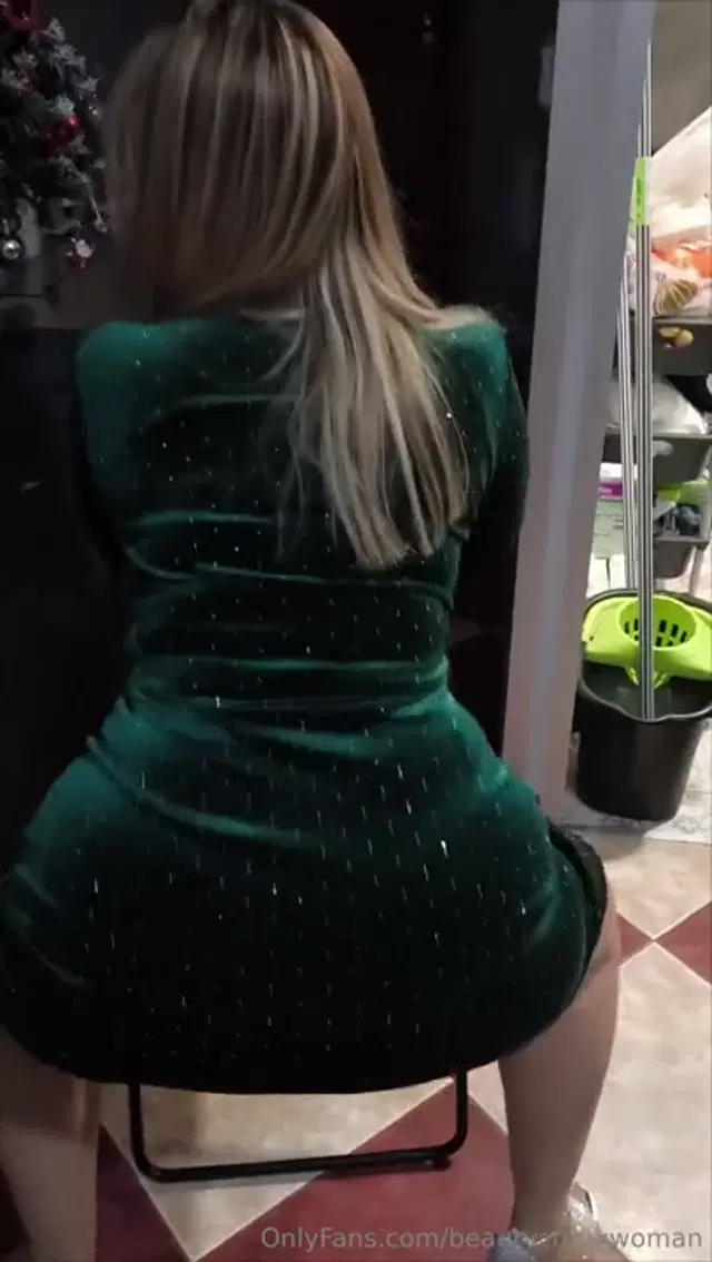 Chusita aka chusiqueen – 12-25-2024 OnlyFans Video – Hay que bajar la comida