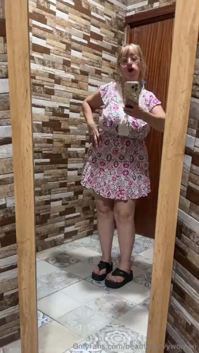 Chusita aka chusiqueen – 07-27-2025 OnlyFans Video – Hola mis amores!!!