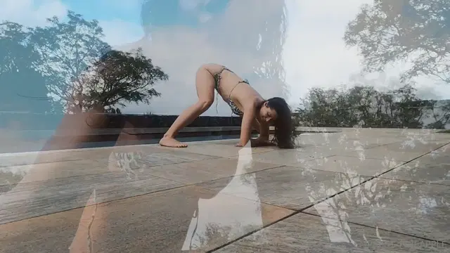 Empress Pineapple aka empresspineapple – 10-31-2025 OnlyFans Video – pool party dance time anyone in the mood for it happy halloween!!!