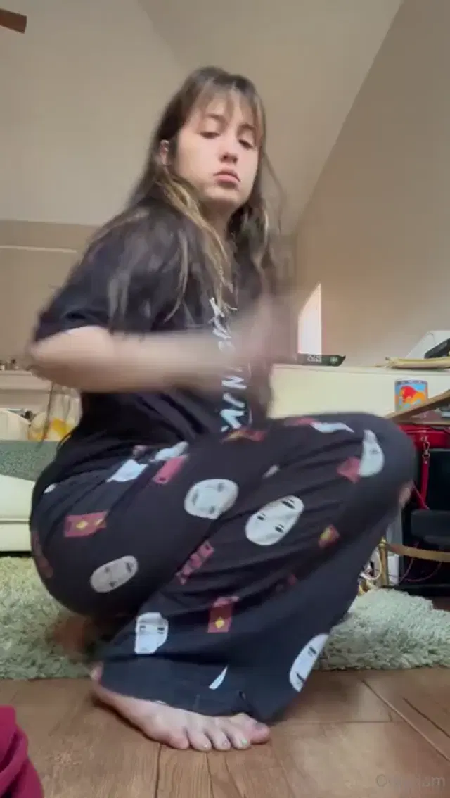 Mi Ha Doan aka mihadoan – 09-03-2025 OnlyFans Video – Got spanked last nighttttt, could of been harder hehehe