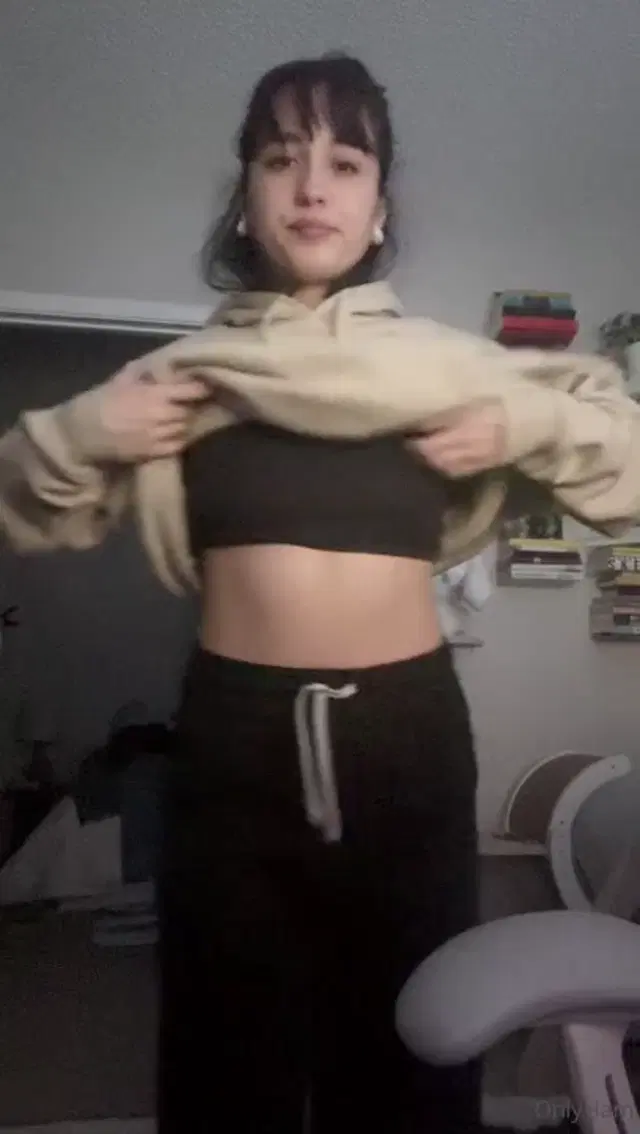 Mi Ha Doan aka mihadoan – 12-10-2024 OnlyFans Video – Made this little video for a fan last night, thought I would share