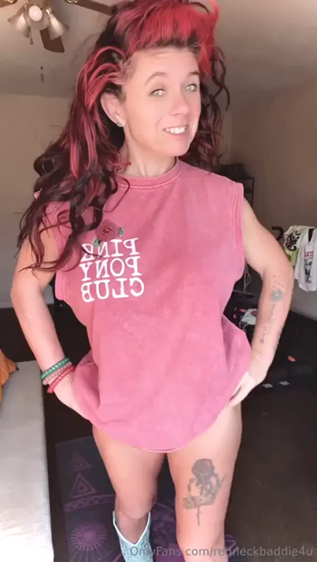 Michele Chesnut aka redneckbaddie4u – 02-14-2026 OnlyFans Video – HAPPY VALENTINES DAY