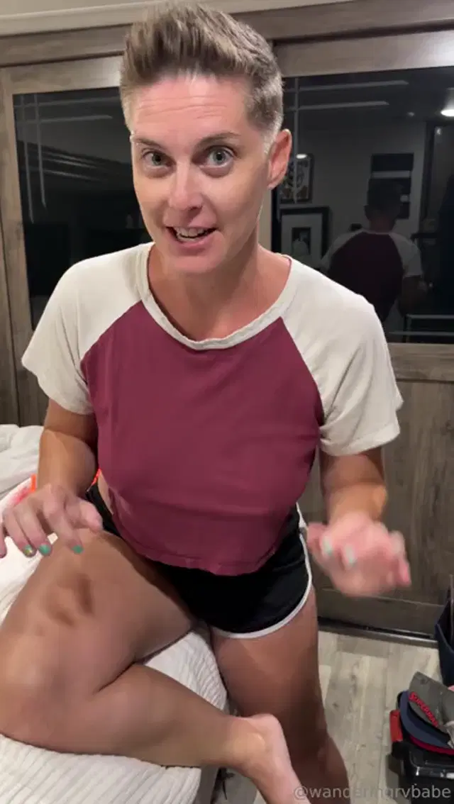 RV Babe After Dark aka rvbabe – 03-29-2025 OnlyFans Video – Fun nude behind the swimsuit story complete with show and tell