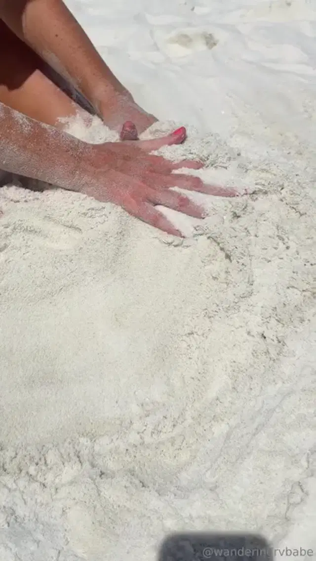 RV Babe After Dark aka rvbabe – 07-13-2025 OnlyFans Video – Just for my feet fans