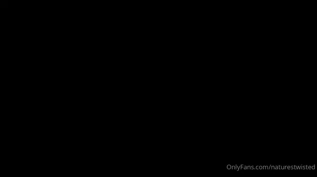 Chrissy naturestwisted aka naturestwisted – 05-15-2026 OnlyFans Video – Enjoy some GFE wet dreams let me suck away your frustration lt3