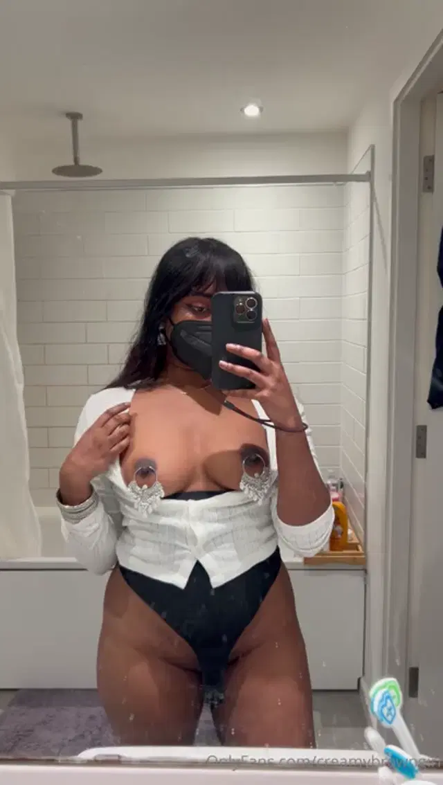 CreamyBrownGirl aka creamybrowngirl – 12-15-2024 OnlyFans Video – Wearing all of the new set