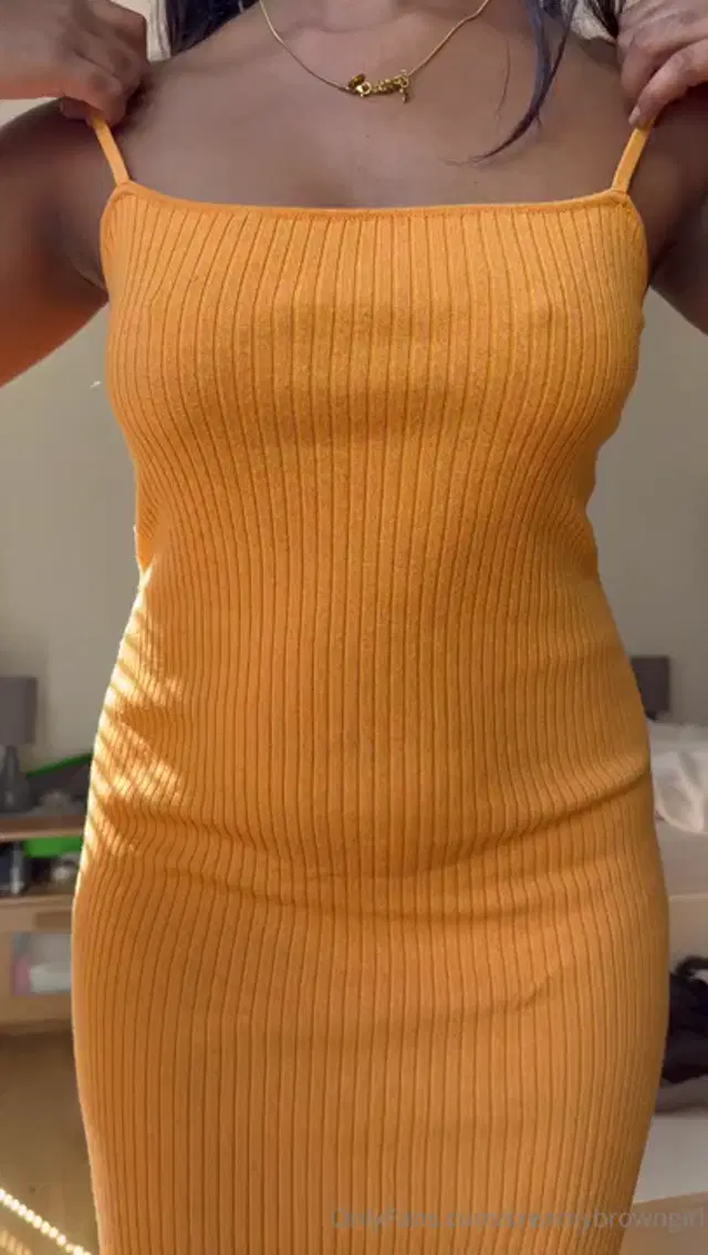 CreamyBrownGirl aka creamybrowngirl – 11-18-2025 OnlyFans Video – Titty Tuesday