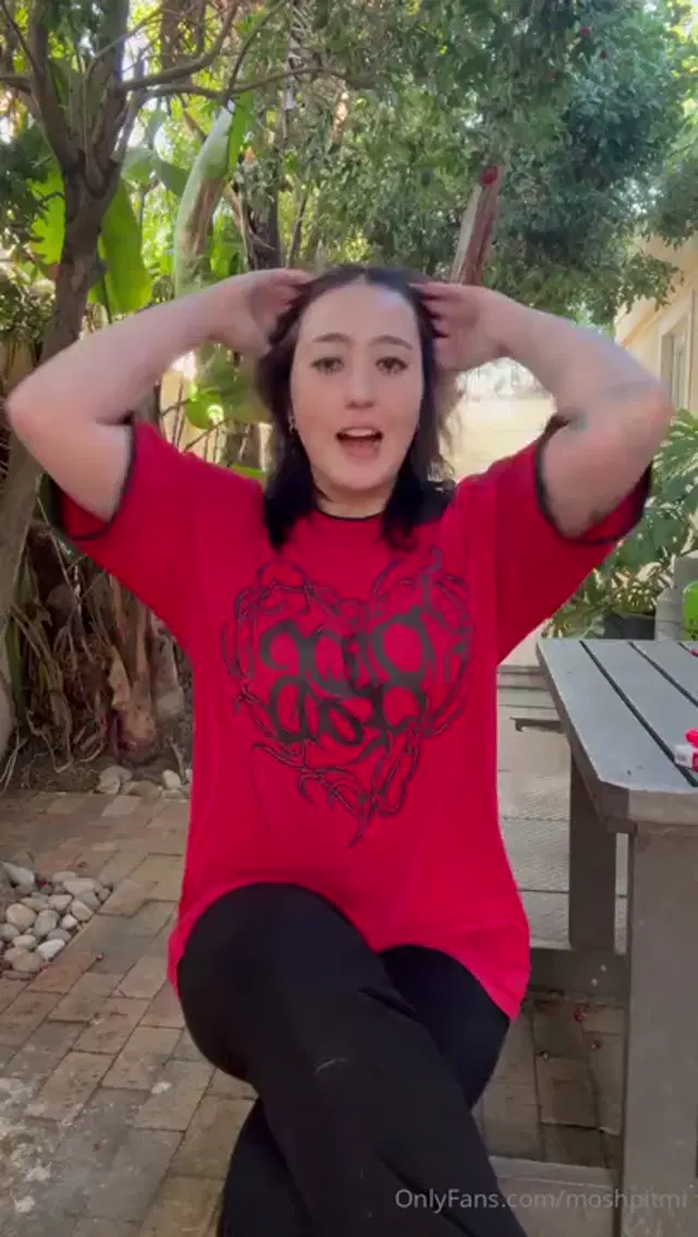 Miya moshpitmi aka moshpitmi – 05-28-2026 OnlyFans Video – life updates