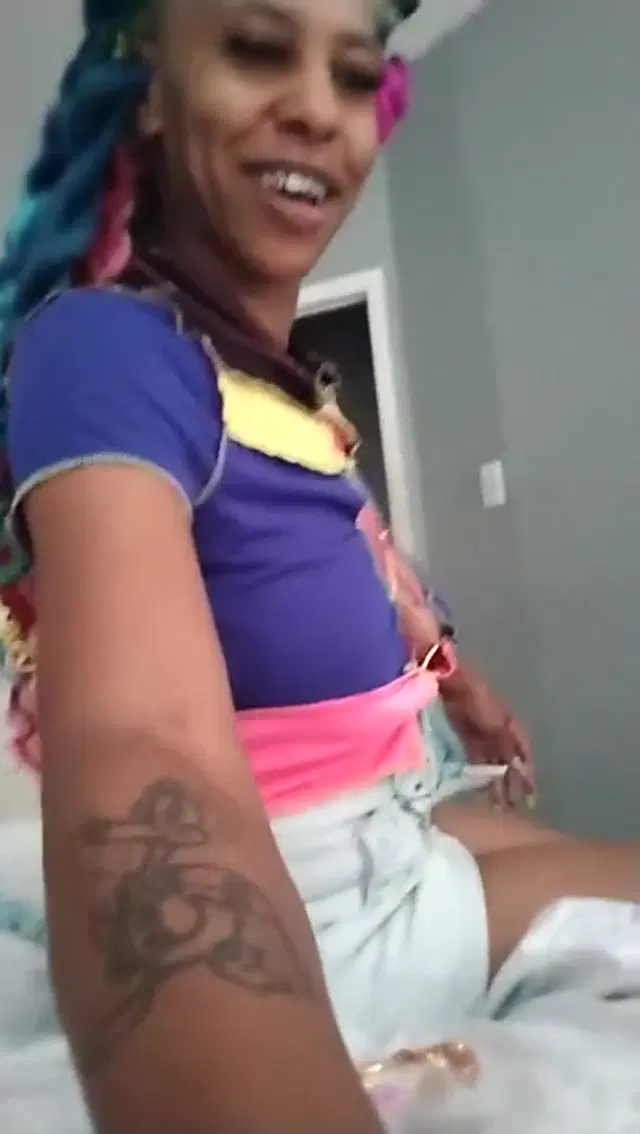 SavageMayham aka viciousmistress – 07-18-2024 OnlyFans Video – Stream started at 07182024 1246 pm Unexpected things just happened