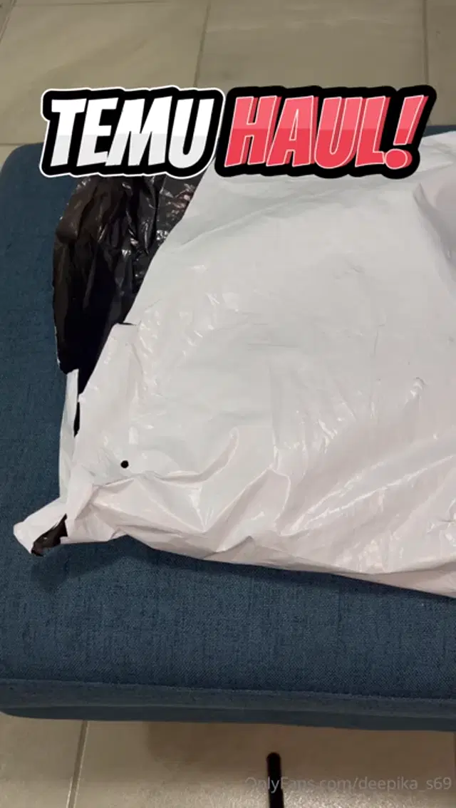 Deepika Singh69 aka deepika_s69 – 06-08-2025 OnlyFans Video – Just unboxed my latest Temu haul lets just say things are about to get interesting