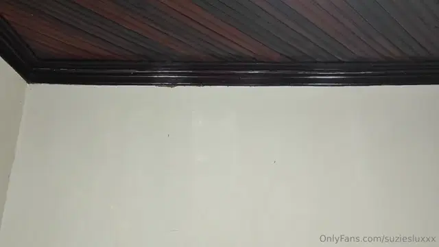 Suzie sluxxx aka suziesluxxx – 05-06-2024 OnlyFans Video – Brincamos Com Namorado Da Amiga