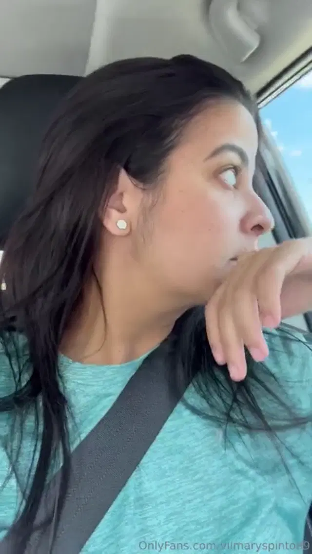 Lavil33 aka lavil33 – 02-09-2025 OnlyFans Video – Metindome mano ricooooo escondida