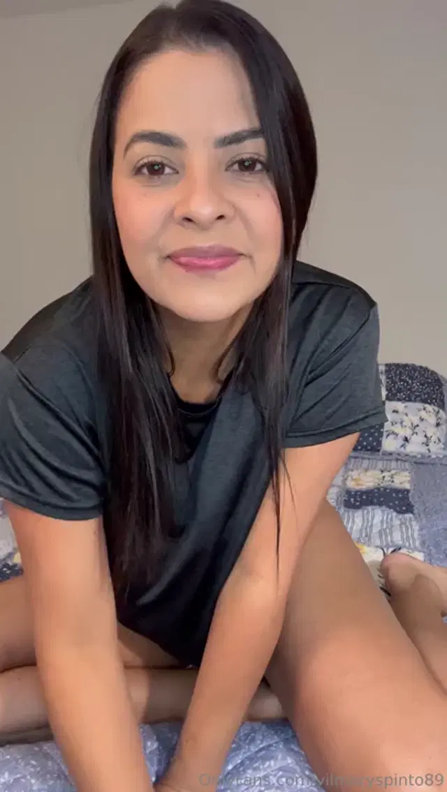 Lavil33 aka lavil33 – 03-13-2025 OnlyFans Video – Que rico darme placer en mi cama