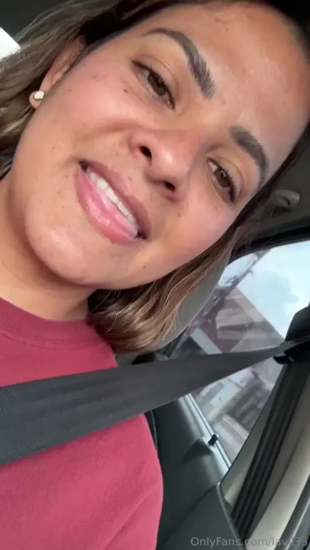 Lavil33 aka lavil33 – 02-21-2026 OnlyFans Video – Te muestro mi concha en el carro rapidito