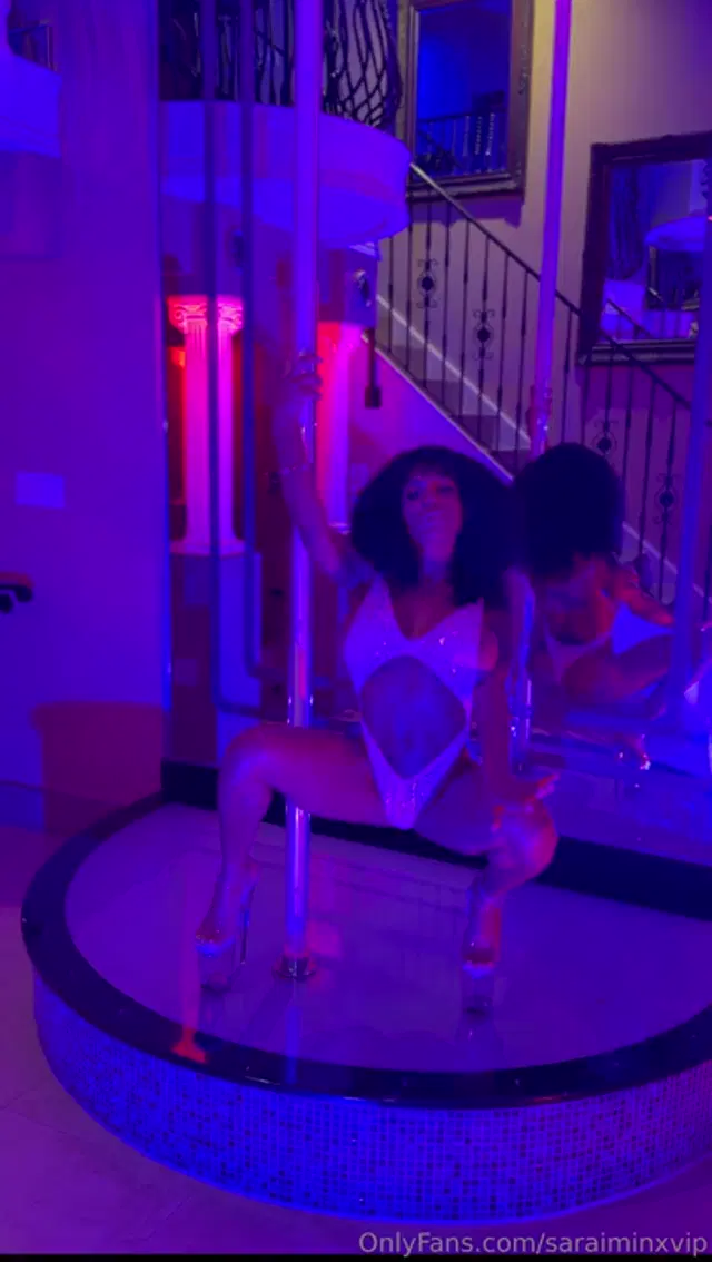 Sarai Minx aka saraiminxvip – 11-24-2025 OnlyFans Video – Dont take your eyes off me for 1 second