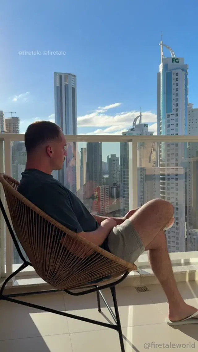 Fire Tale aka firetale – 05-28-2026 OnlyFans Video – Ontem resolvemos que iriamos tomar mais banhos de sol, agora imagina juntar a vitamina D com