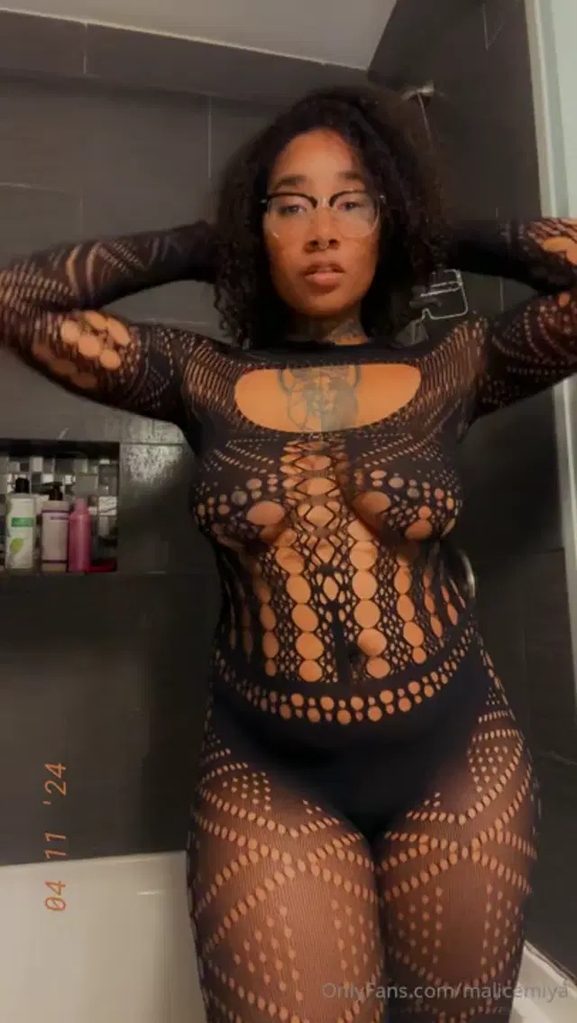 Malice Miya aka malicemiya – 11-05-2024 OnlyFans Video – I got a new body suit! Do you like it!