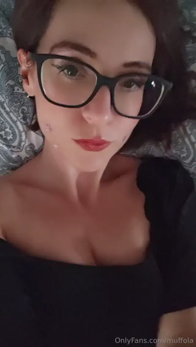 Muffola aka muffola – 06-03-2025 OnlyFans Video – La voce che fatica ad uscire e che trova uno spazio per s