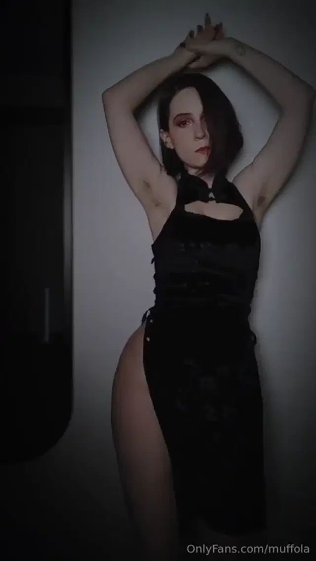 Muffola aka muffola – 07-21-2025 OnlyFans Video – Ero intimidita temevo l’obiettivo quasi fosse un predatore pronto a catturarmi, nonostante la mia voglia di