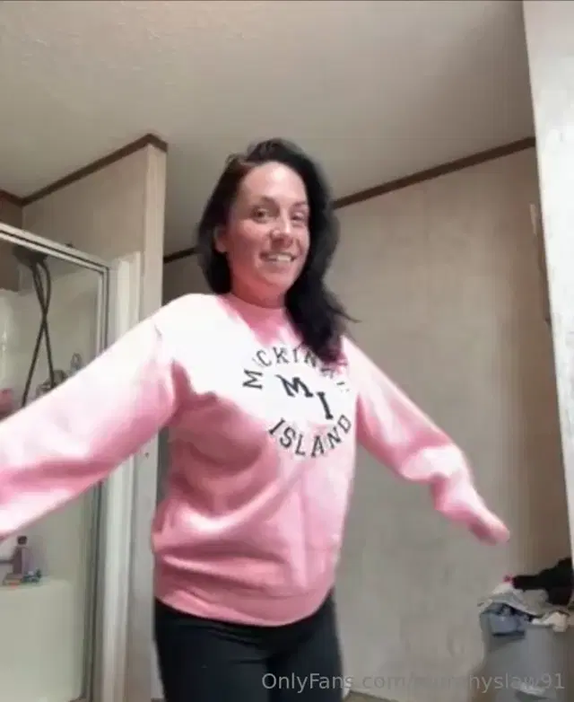 Murphy Slaw aka murphyslaw91 – 01-02-2024 OnlyFans Video – When you make a custom and send it to somebody but they dont pay for it