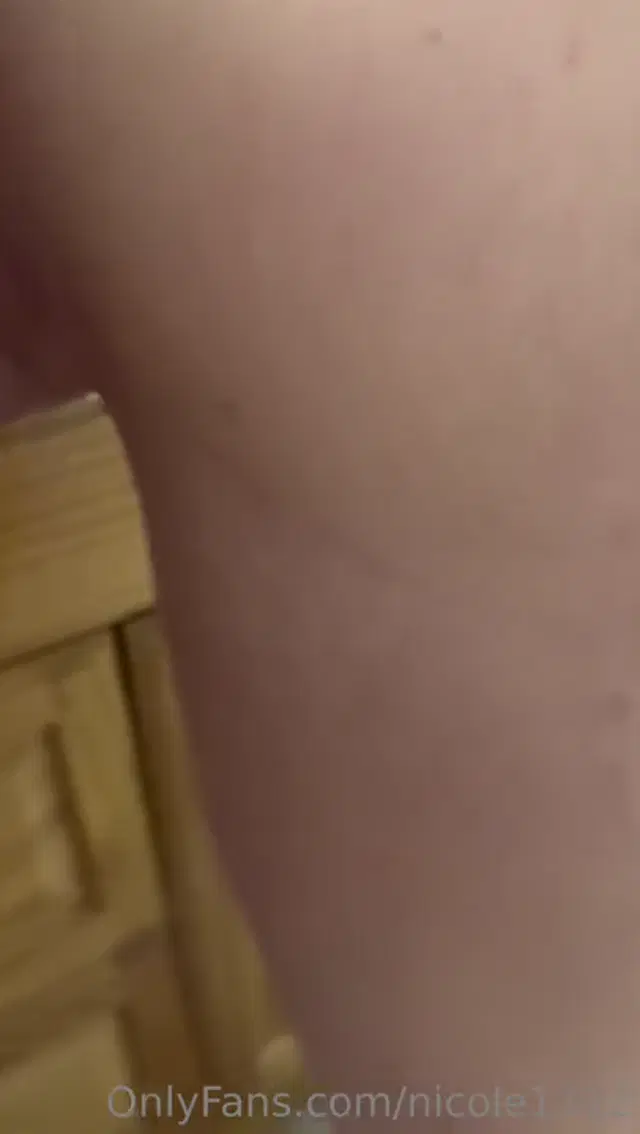 NicoleSweetsxxx aka nicole1712 – 04-17-2024 OnlyFans Video – Old video but one of my favorites!