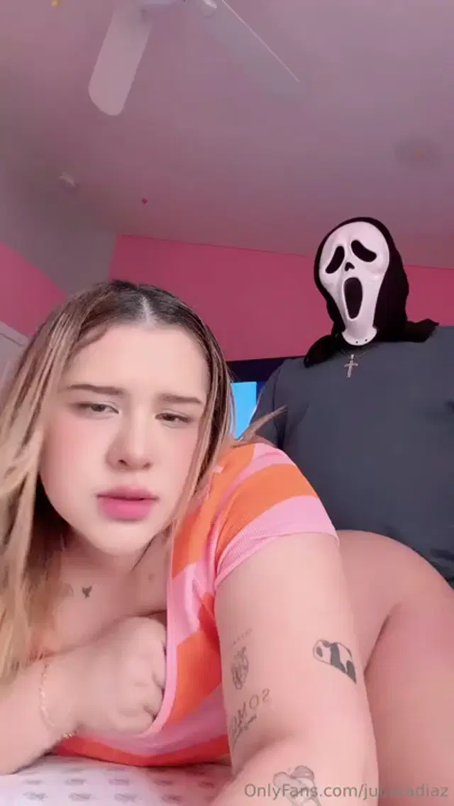 Julissa Diaz aka julissadiaz – 02-14-2026 OnlyFans Video – Quiero verga rriko que me den duro gemirte gusta papi